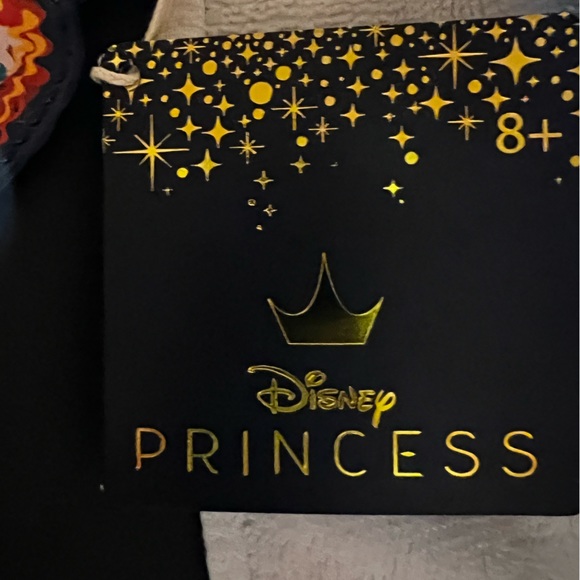 PIXAR Loungefly Disney Brave  shoulder bag. - Picture 6 of 6